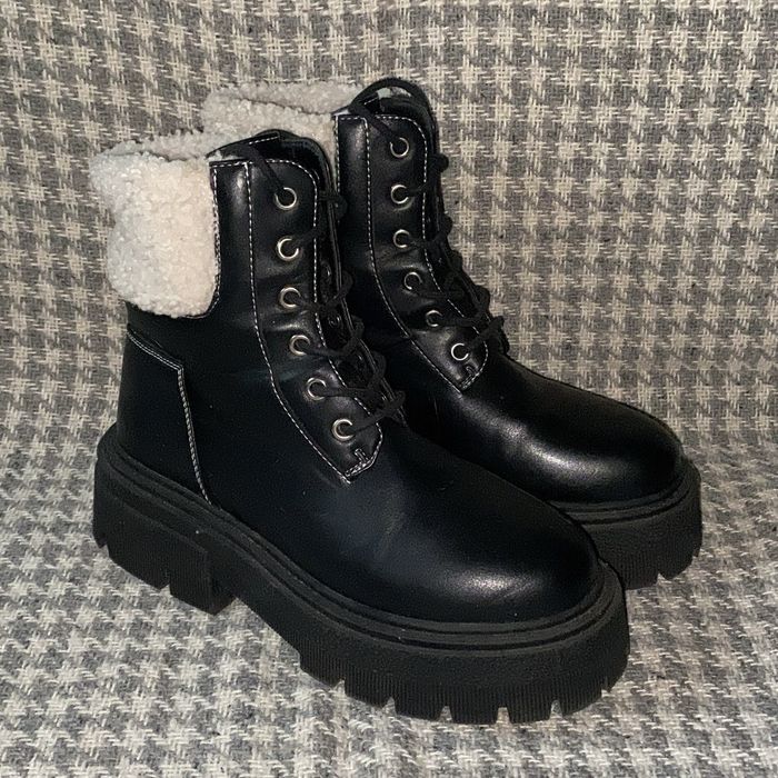 Ботинки чёрные демисизонные