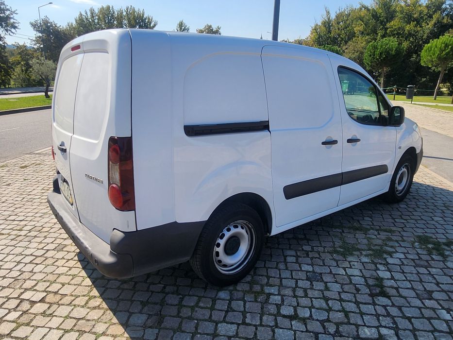 Peugeot Partner 1.6 BlueHDi LONGA 3 Lugares/A.C
