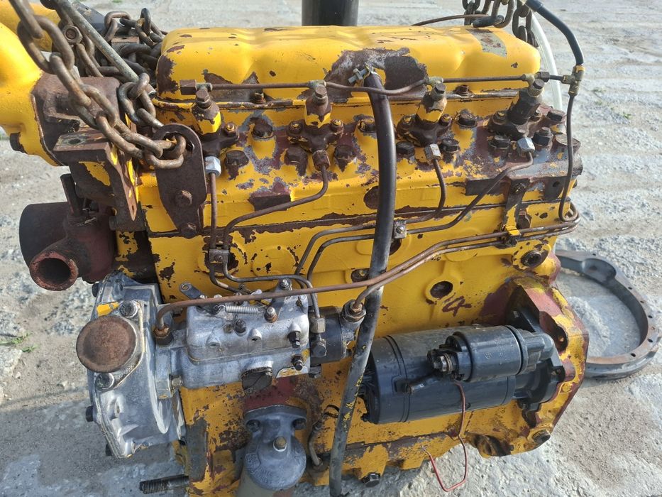 Silnik perkins 4cyl mf ursus landini jcb cat pompa wspomagania pokrywa