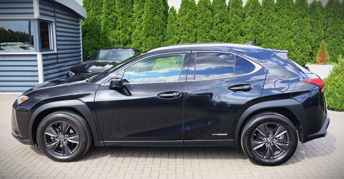 Lexus UX (Nr.235) 2.0 Hybrid Automat Navi Kamera Tempomat Gwarancja!!!