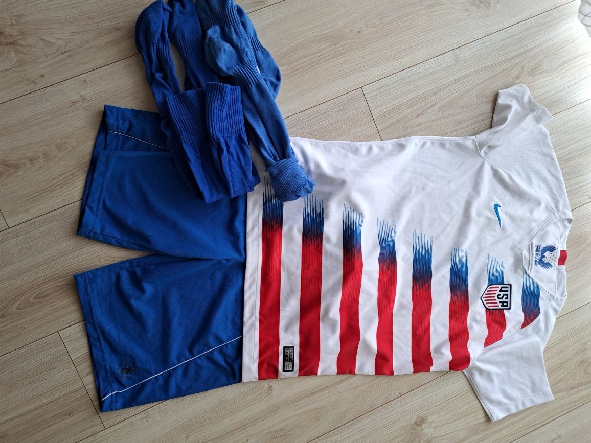 Komplet sportowy Nike USA rozm. 152 - 158 cm