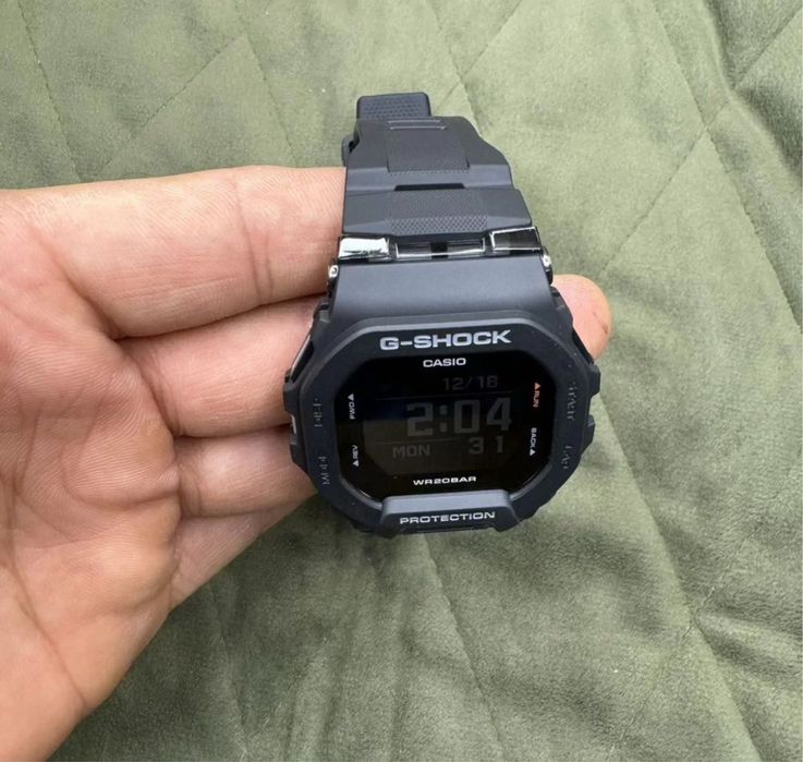 Продаю оригинальные Casio G-Shock GBD-200-1E