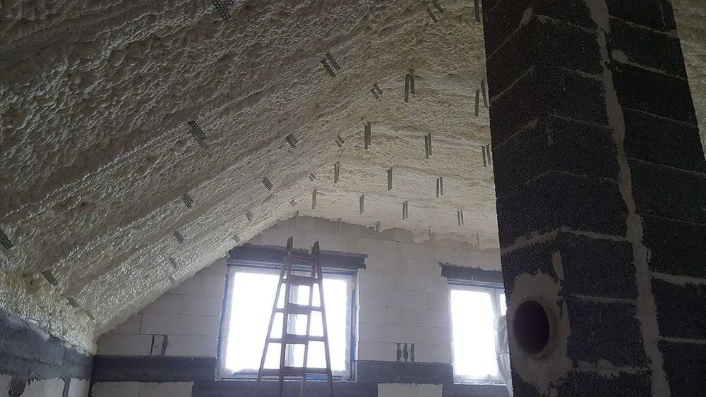 Sufity podwieszane, Sufity napinane, Zabudowa GK, Ocieplanie pianą PUR