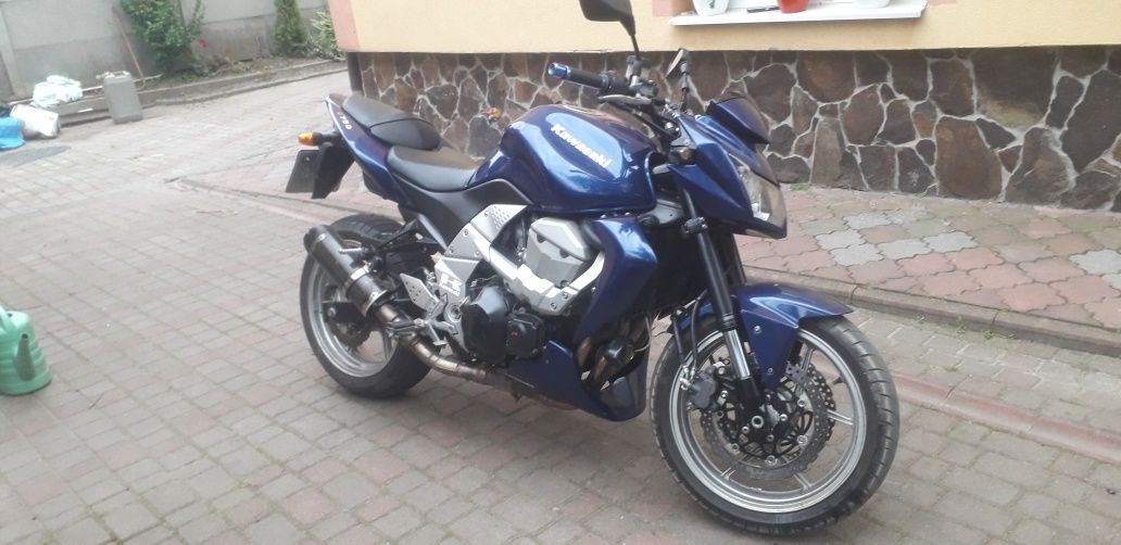 Kawasaki z750 2011