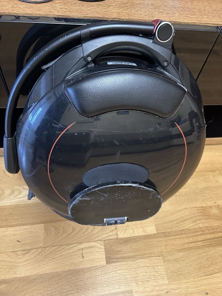 Моноколесо InMotion SCV V5F