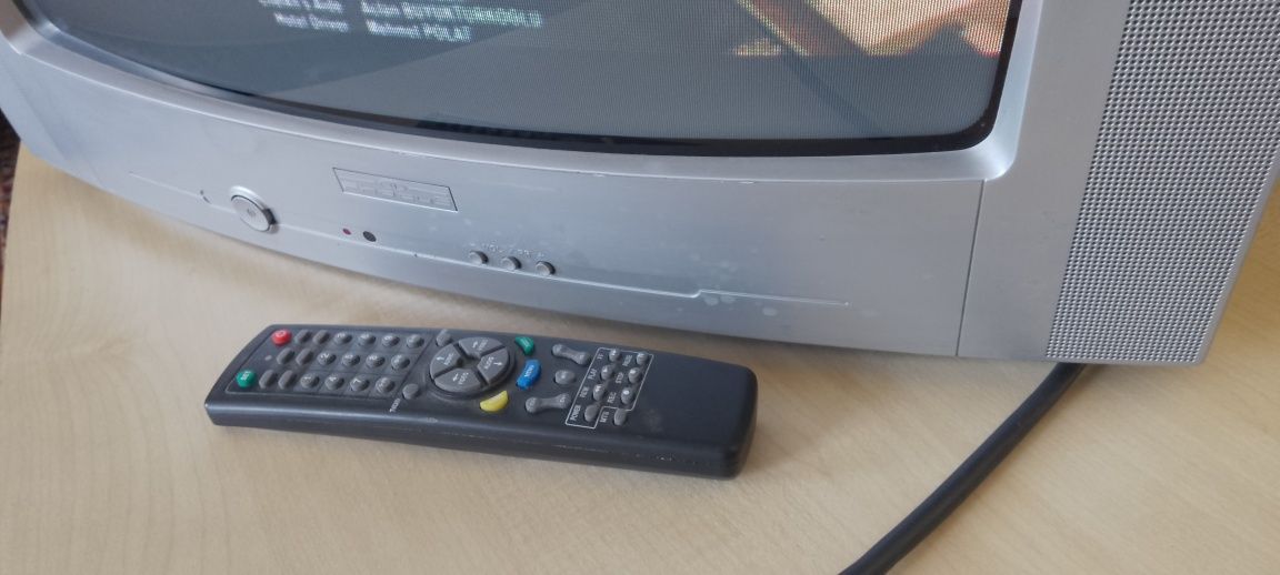 Telewizor 20 cali