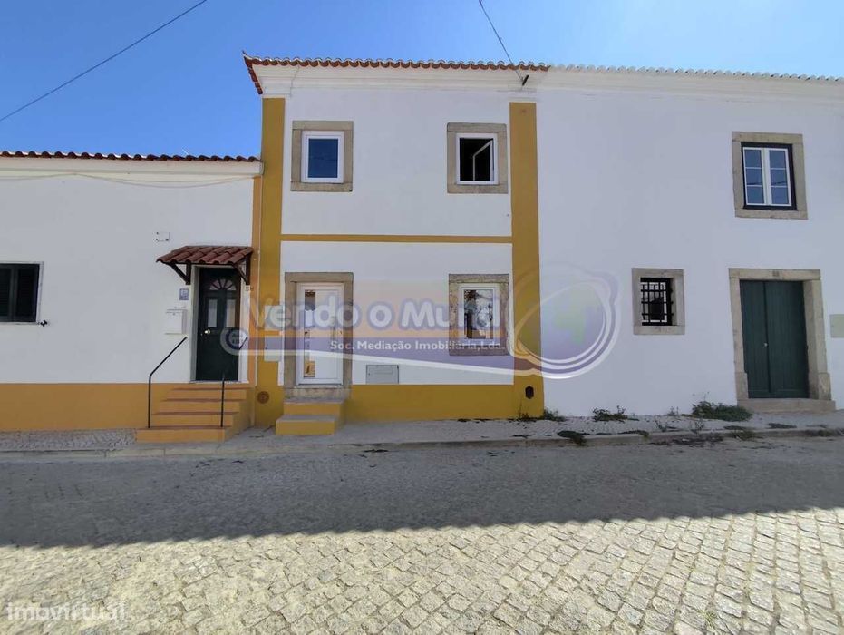 Moradia T2+1 em Salvaterra de Magos (S534)