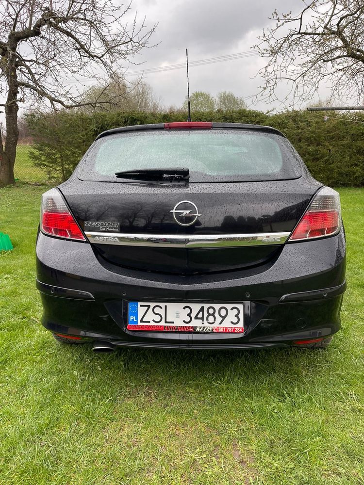 Opel Astra 1,6 105 km