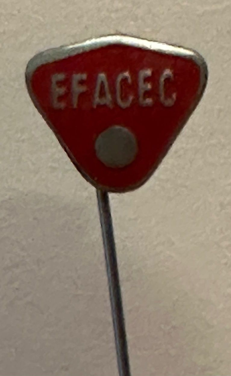 Três alfinetes de lapela EFACEC