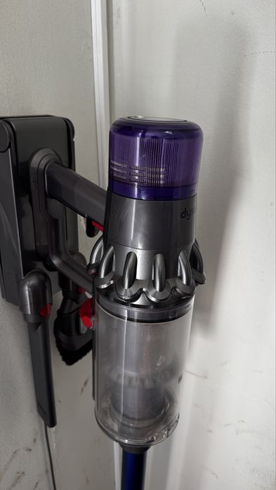 Aspirador Vertical DYSON V10 Origin
