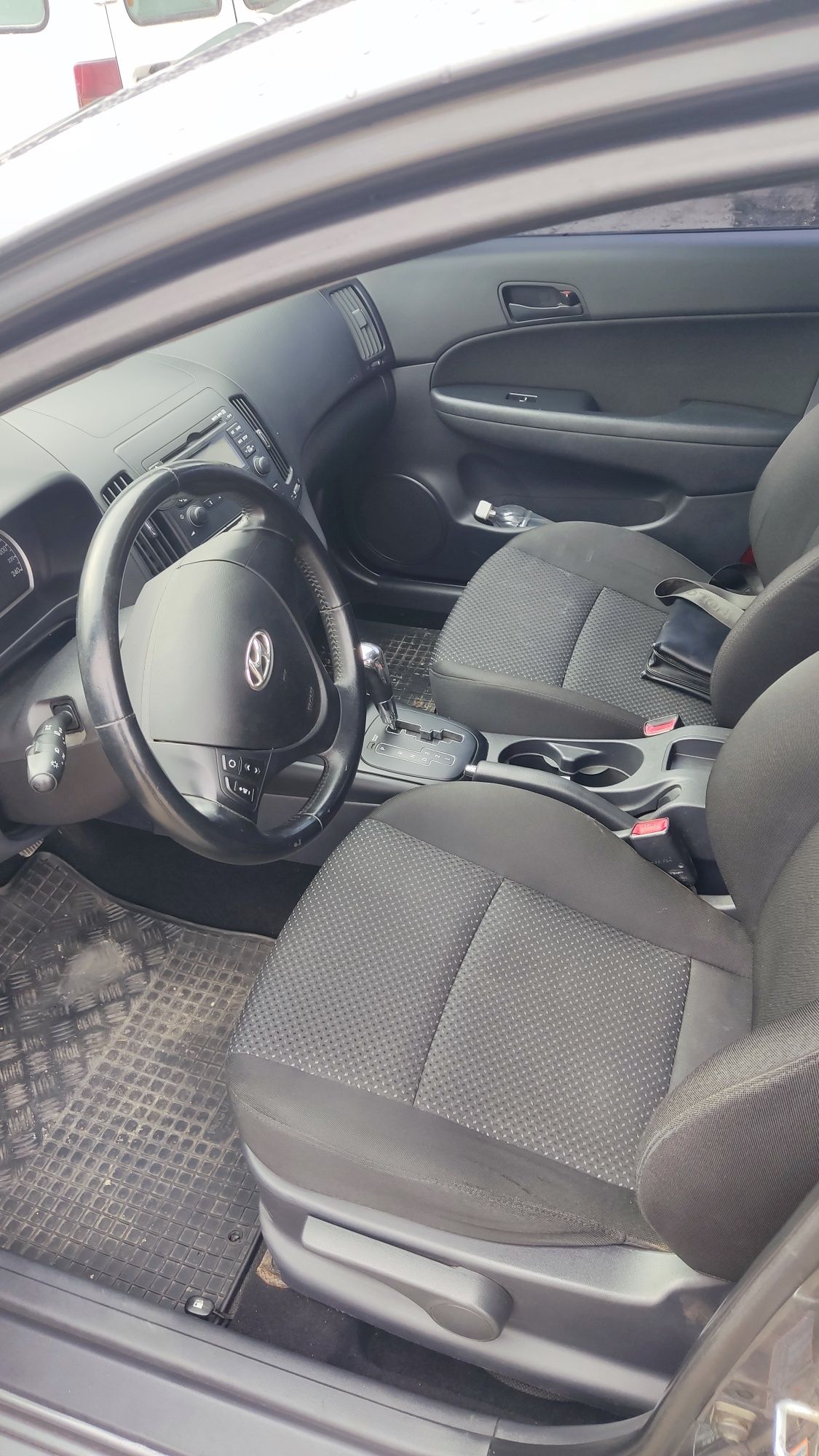 Продам авто хюндай і 30