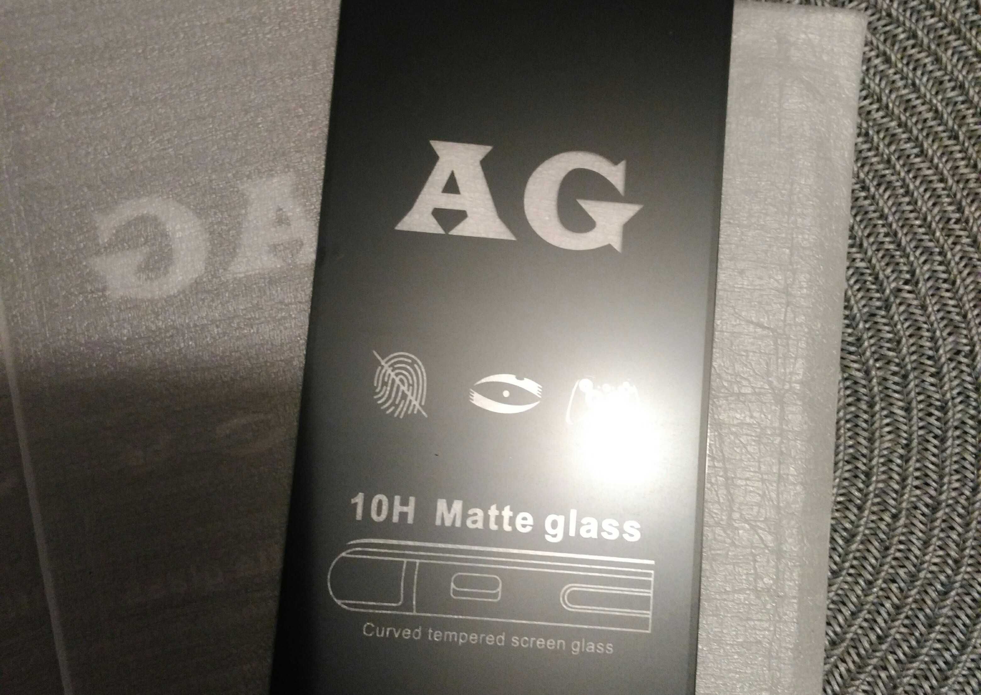 Продам защитное матовое стекло AG 10H Matte glass 3шт одним лотом