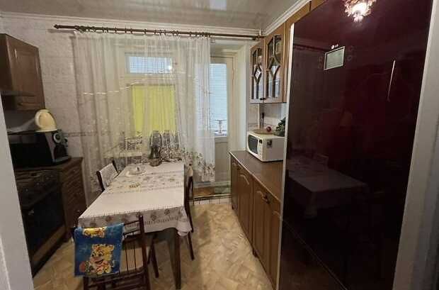 Продается 2-х комн. квартира в кирп. доме, р-н Площади Свободы