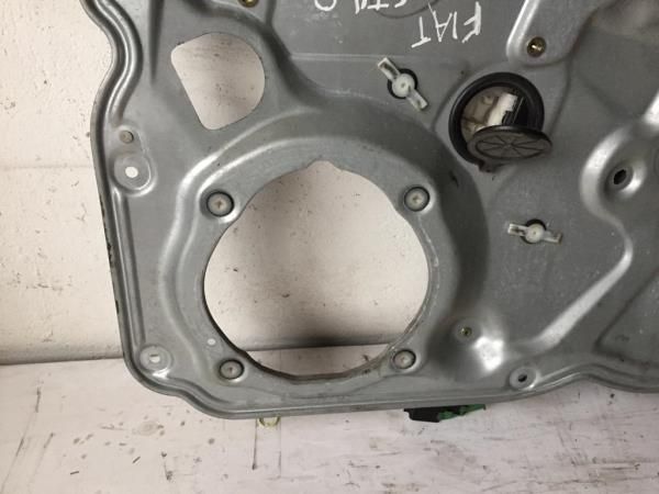 Elevador vidros frente direito FIAT Stilo (192_)