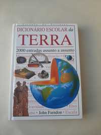 Livro "Dicionário Escolar da Terra"