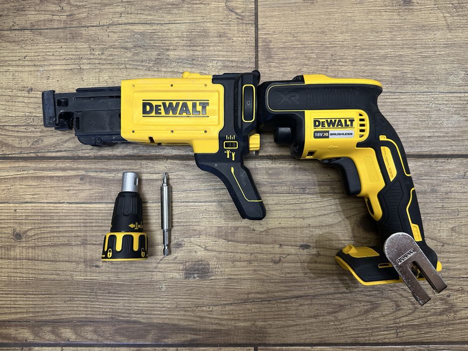 Wkrętarka do płyt GK DeWalt DCF620 + magazynek DCF6202 | końcówka