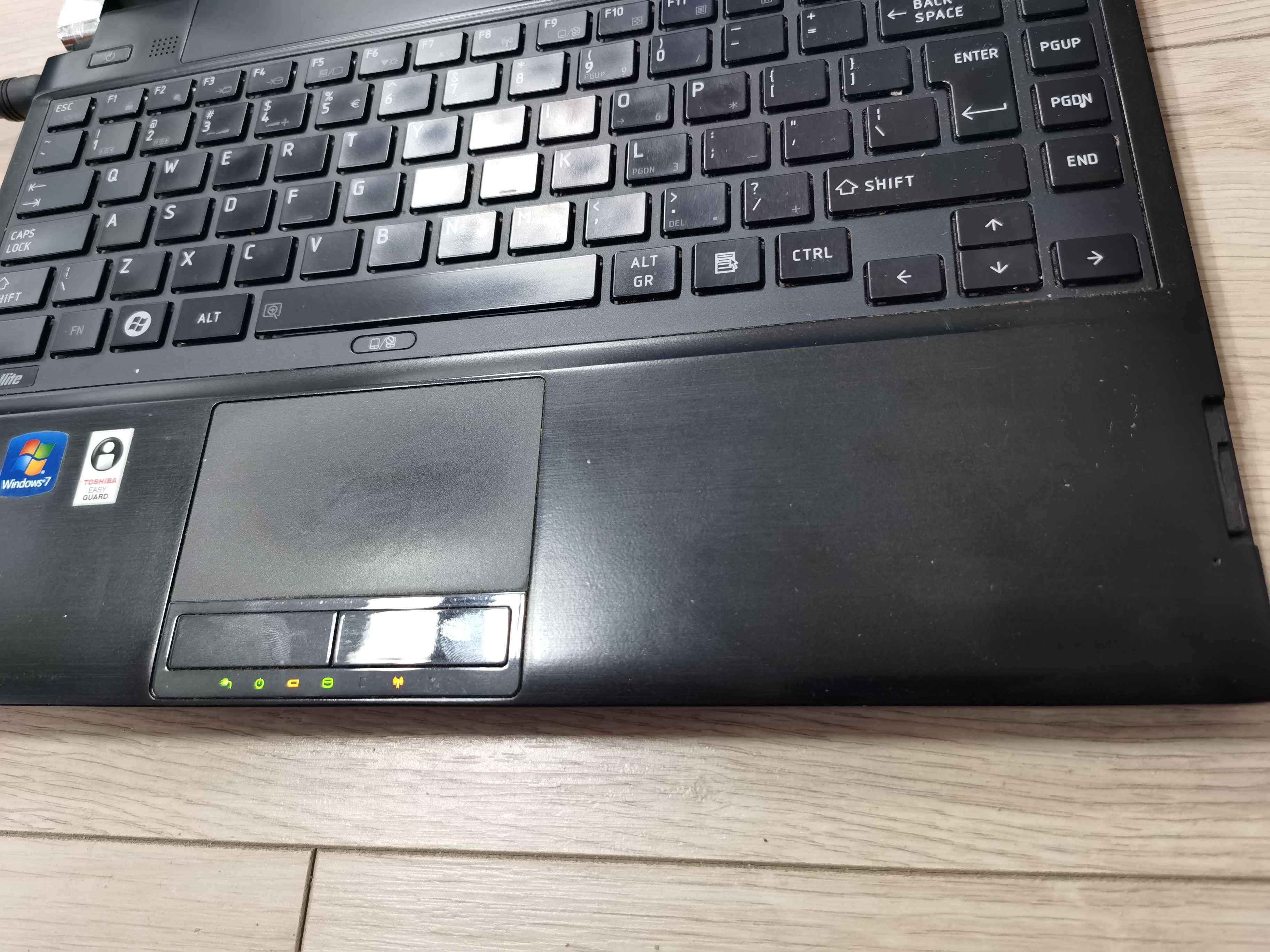 Laptop toshiba satellite R630-14N