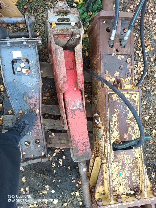 Młot hydrauliczny wyburzeniowy do koparki waga około 260kg