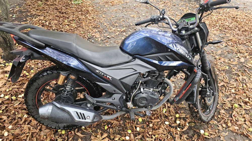 Мотоцикл Lifan CytiR 200