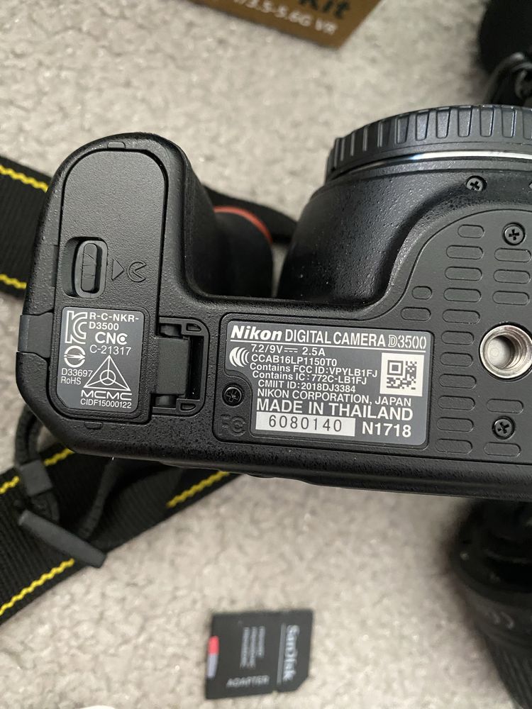Aparat Nikon D3500 obiektyw