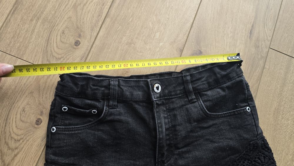 Szorty krótkie spodenki jeansowe czarne 140