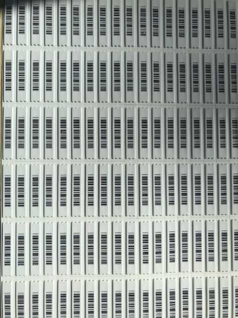 Etykiety antykradzieżowe AM 58 kHz przyklejane 1000 szt.