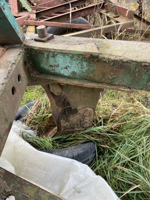 Продам плуг в дуже гарному стані