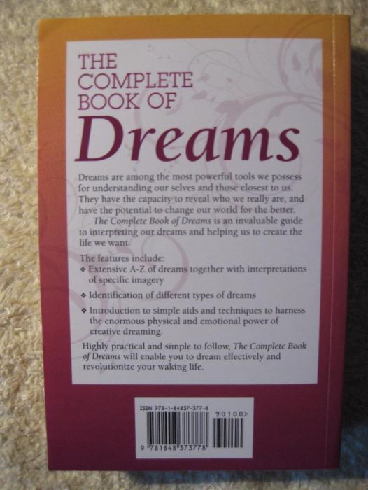 Книга на английском языке Толкователь снов