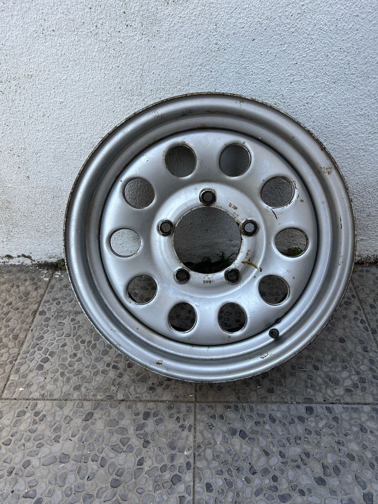 Jante de 15” Suzuki Vitara e Samurai