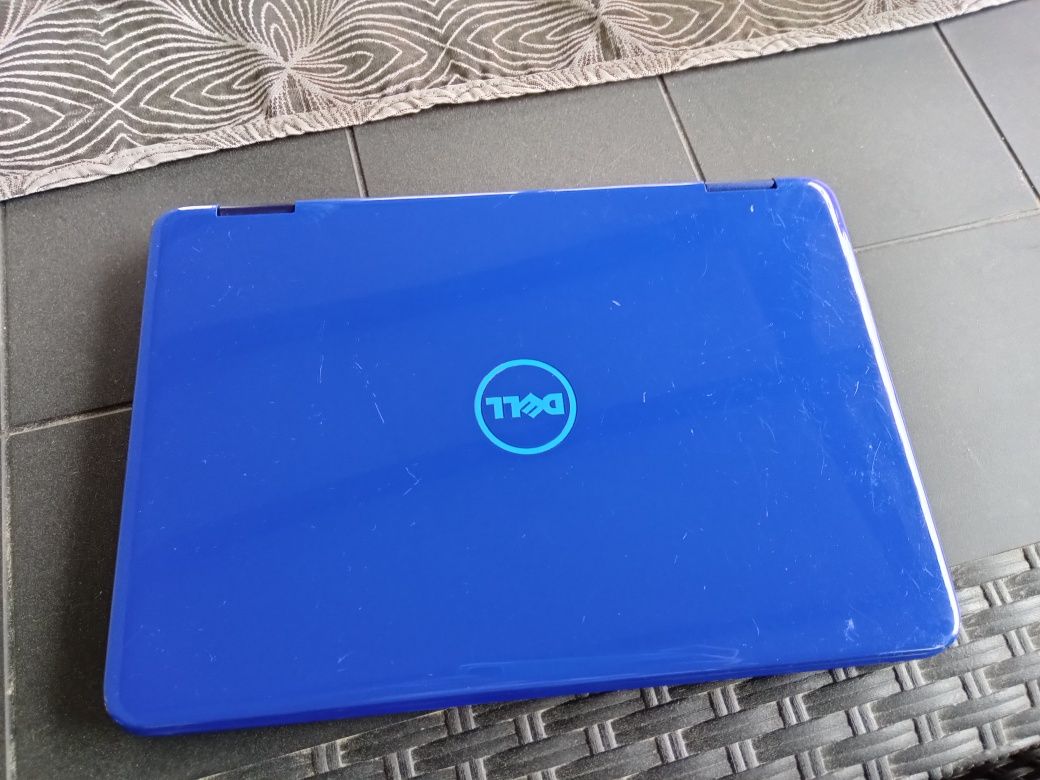 Laptop Dell Inspiron 11