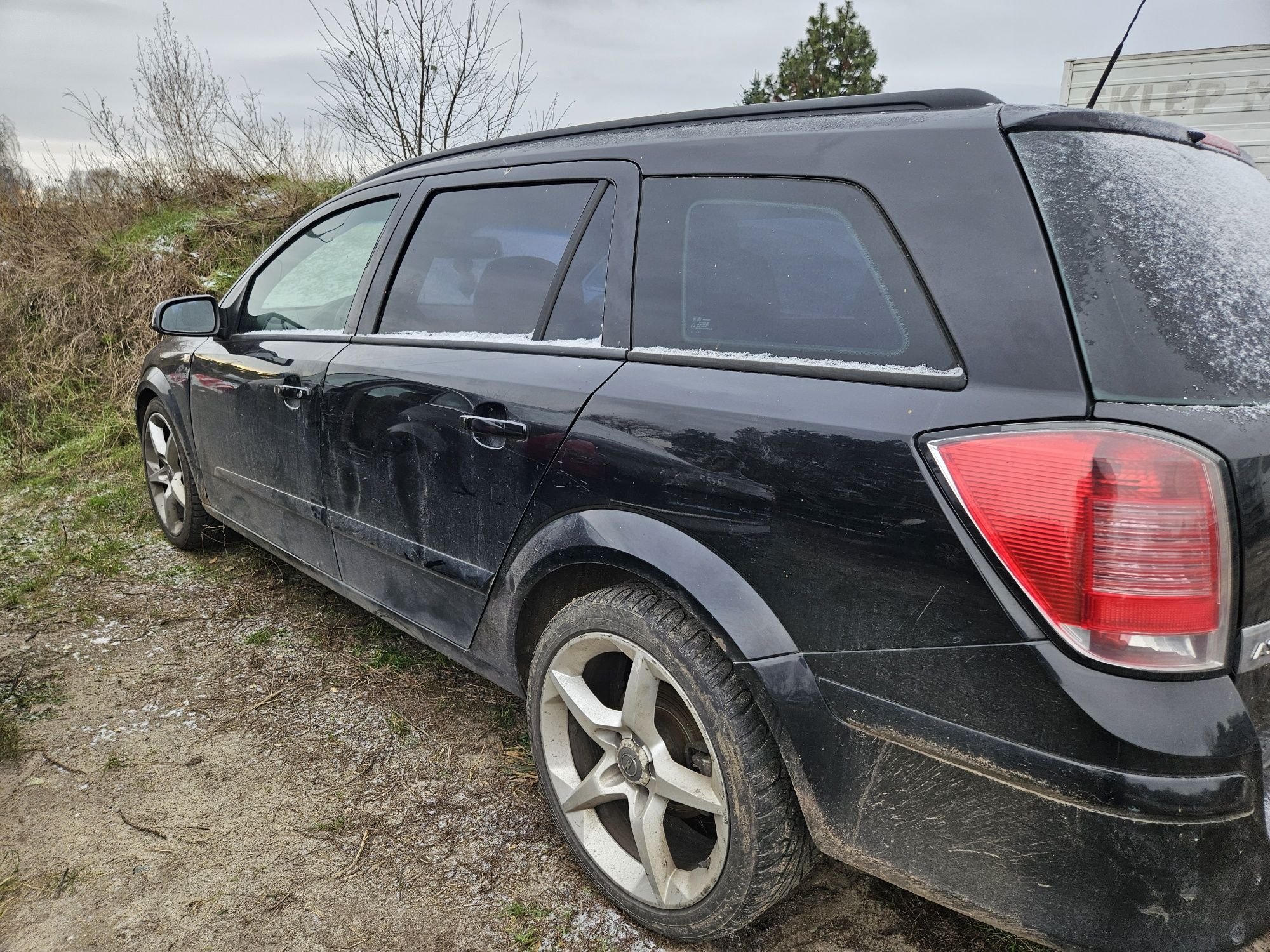 Opel Astra H zderzak maska lampa blotnik drzwi klapa koła Z20R