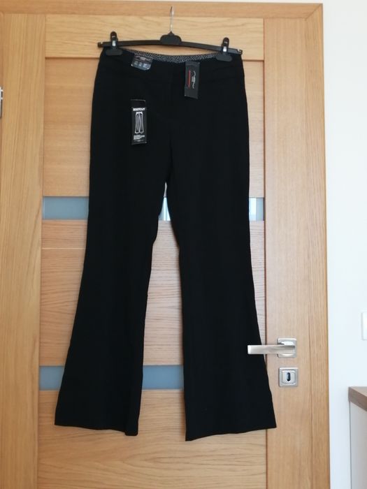 Spodnie z szerokimi nogawkami 38 M New Look