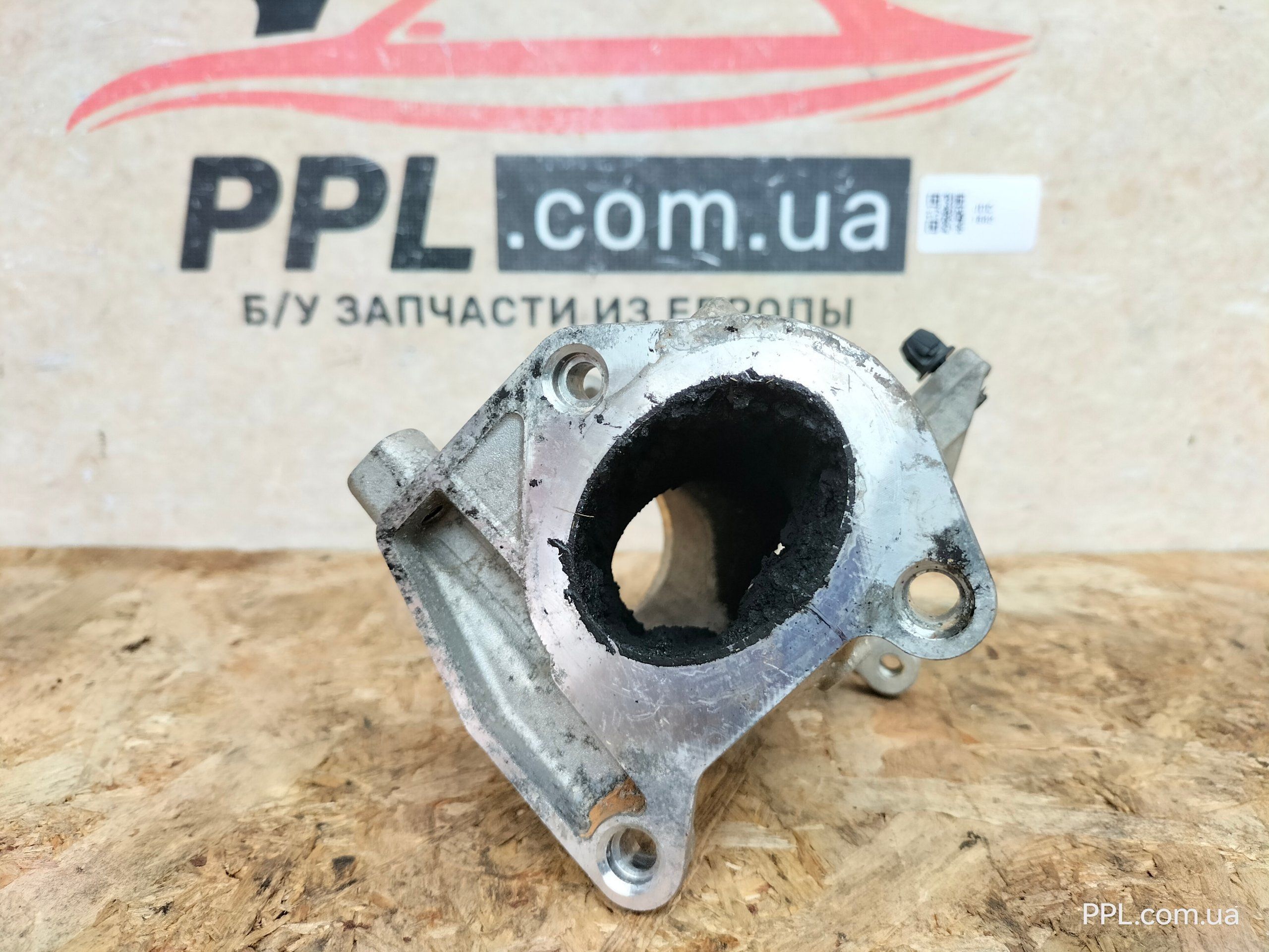 Peugeot 308 II 13-21 1.5 B-HDI 508 II Partner IV Фланец патрубок воды