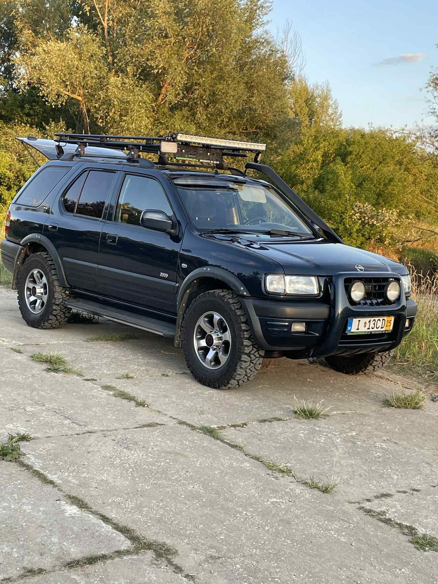 Opel frontera off road