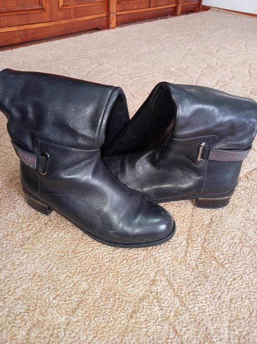 Чоботи демісезонні чорні