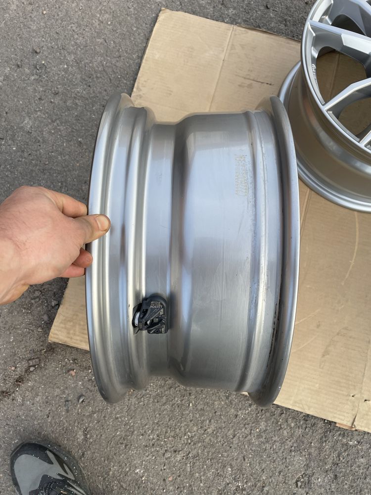 Диски 5-112 R16 ET47 VW/ Touran/ Jetta/ Caddy/ Passat/ Golf/ Skoda