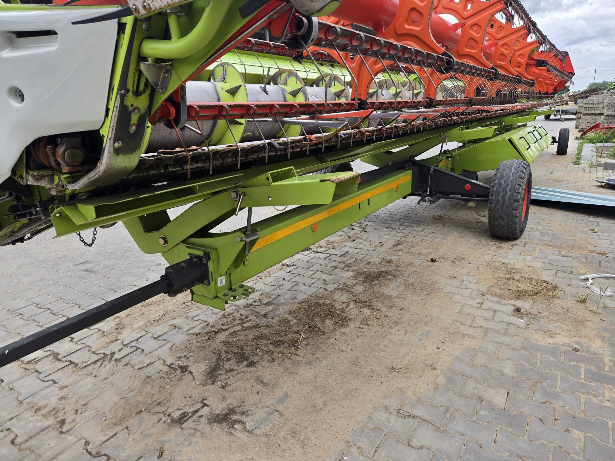 Claas Heder V 1230 ,  14 rok ,Wózek John