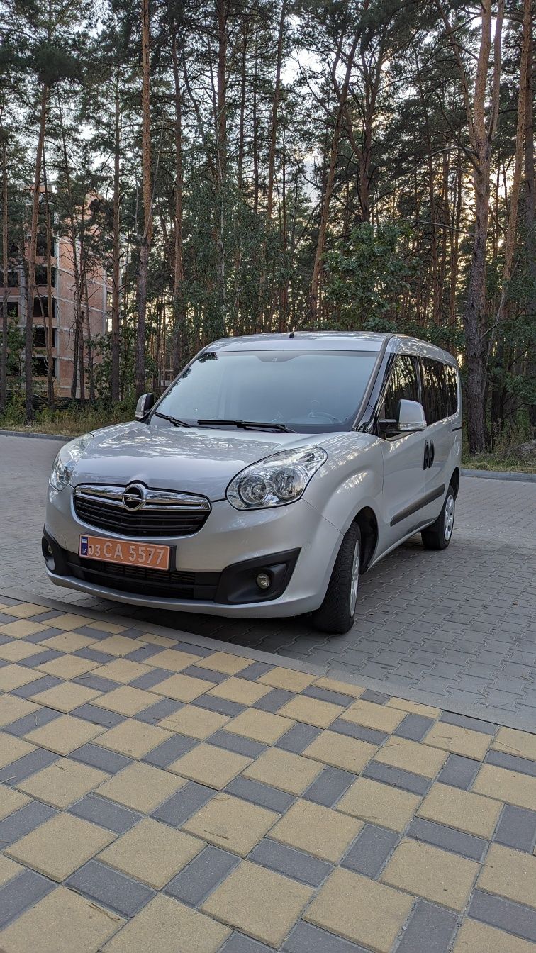 Opel Combo 2016 року