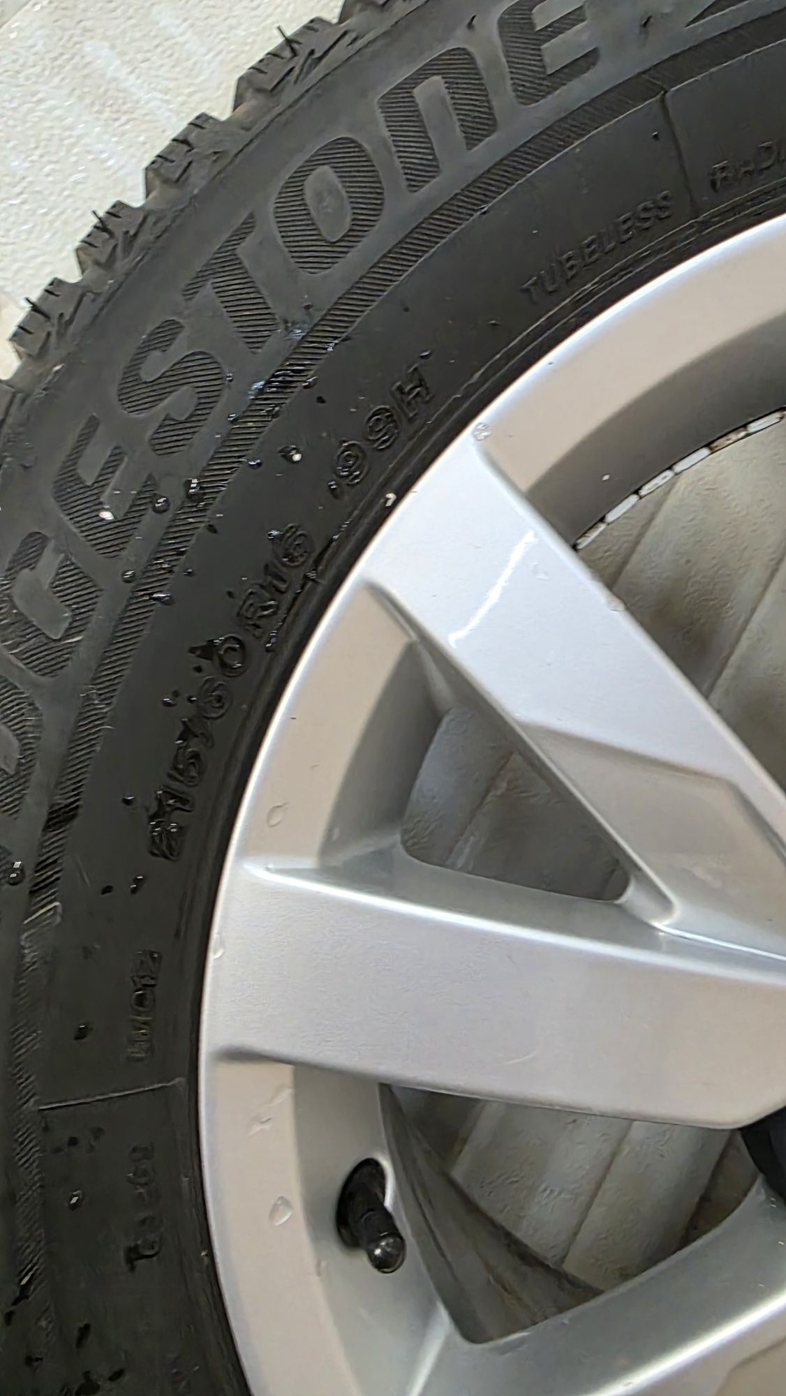 Felgi 5 x 112 16 vw opony ładne