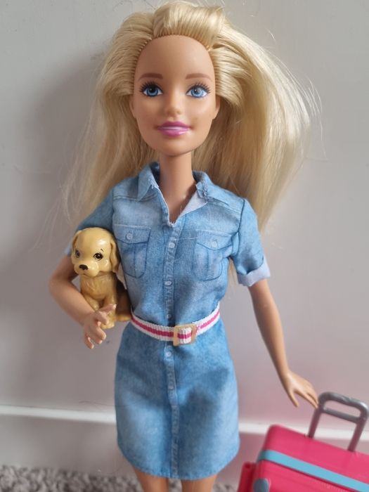 Барби путешественница с собачкой! Barbie