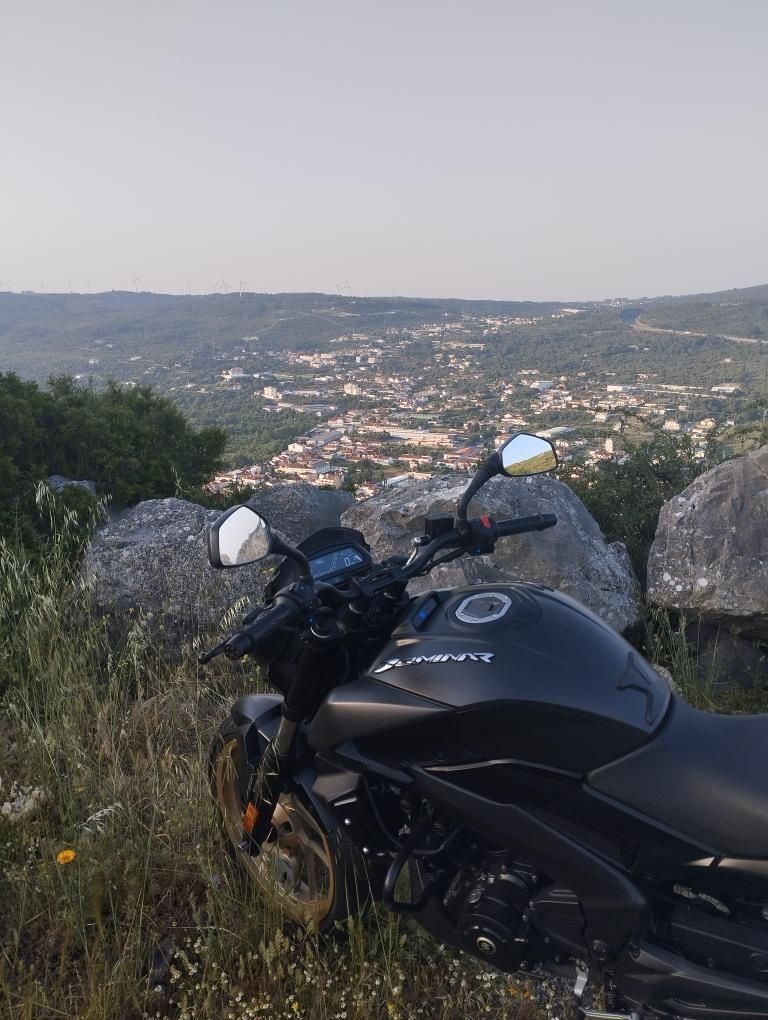 BAJAJ Dominar 400