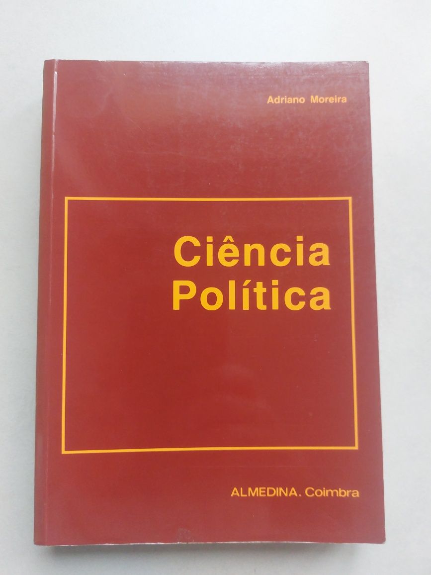 Ciência Política, de Adriano Moreira