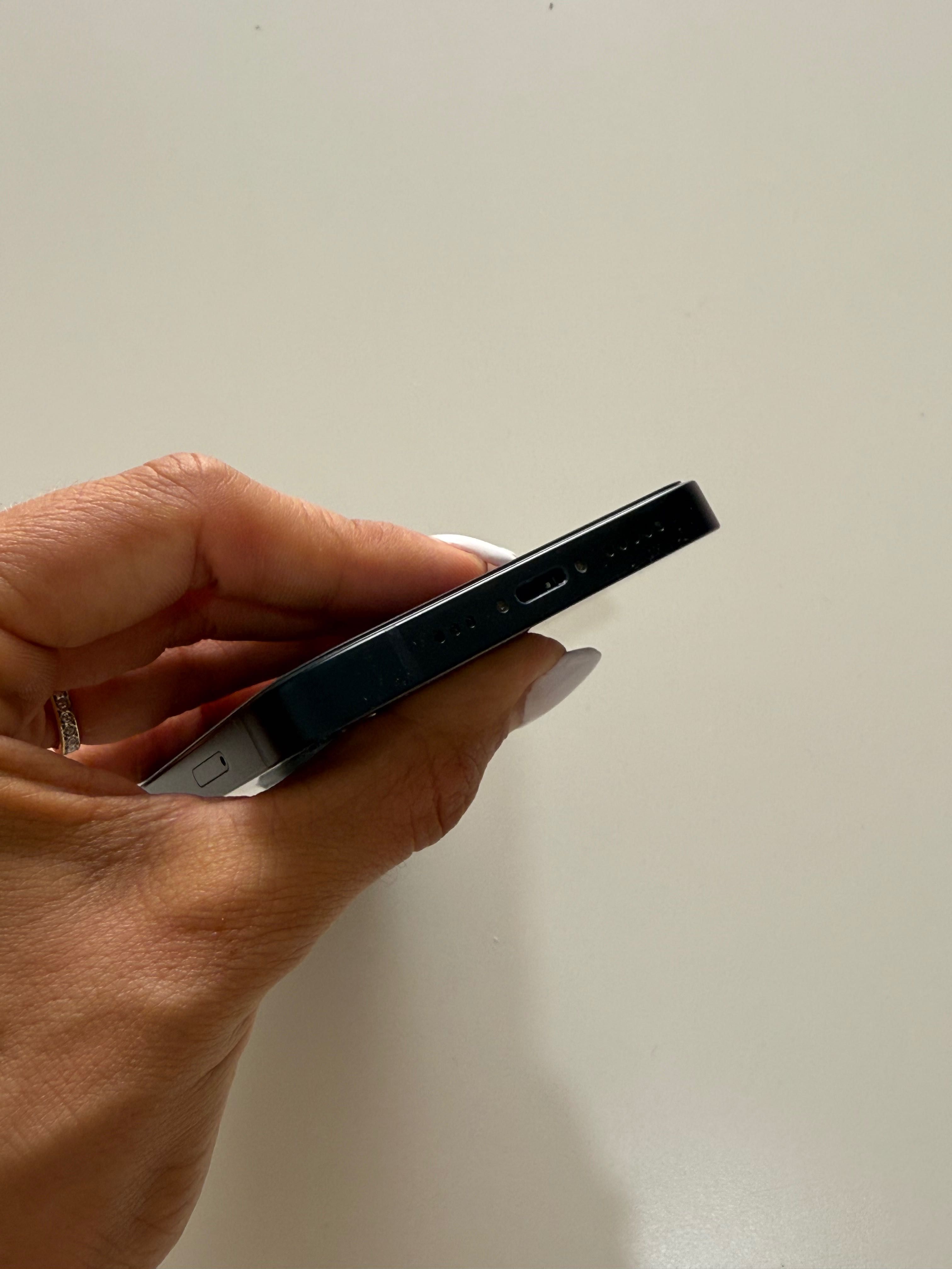 iPhone 14 como novo