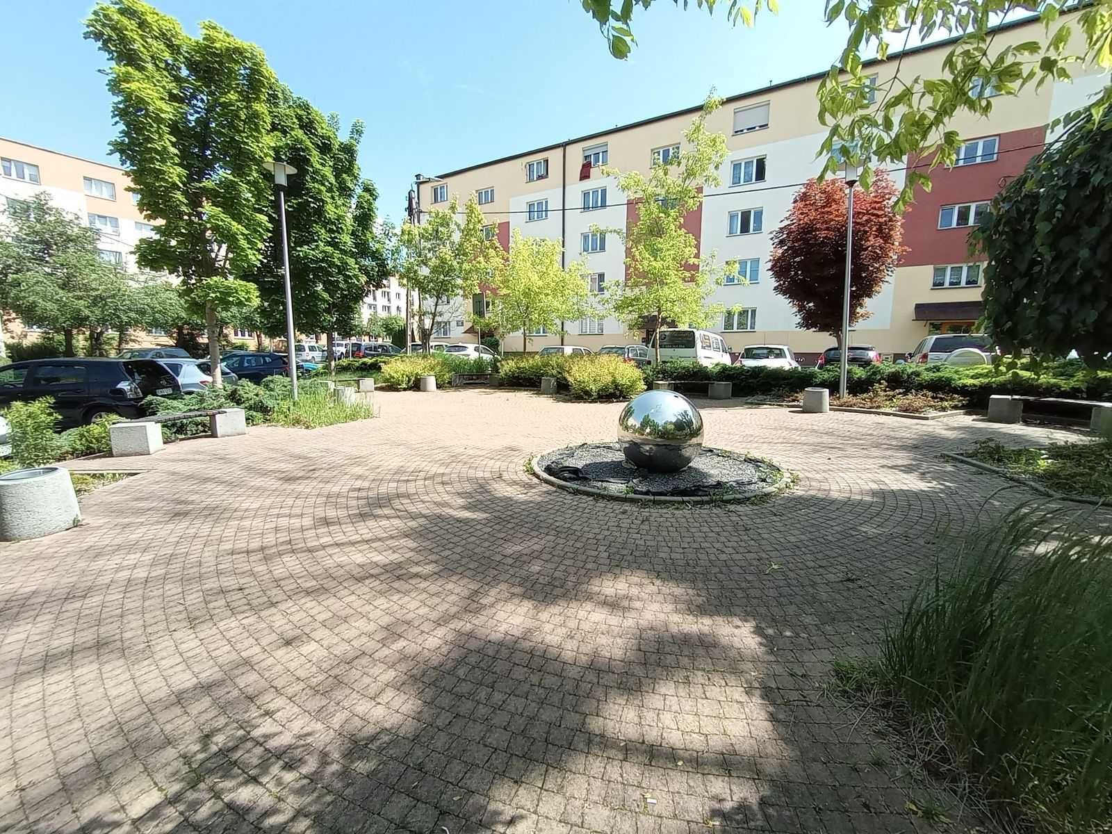 Sprzedam mieszkanie 2-3 pokoje, 45 m2