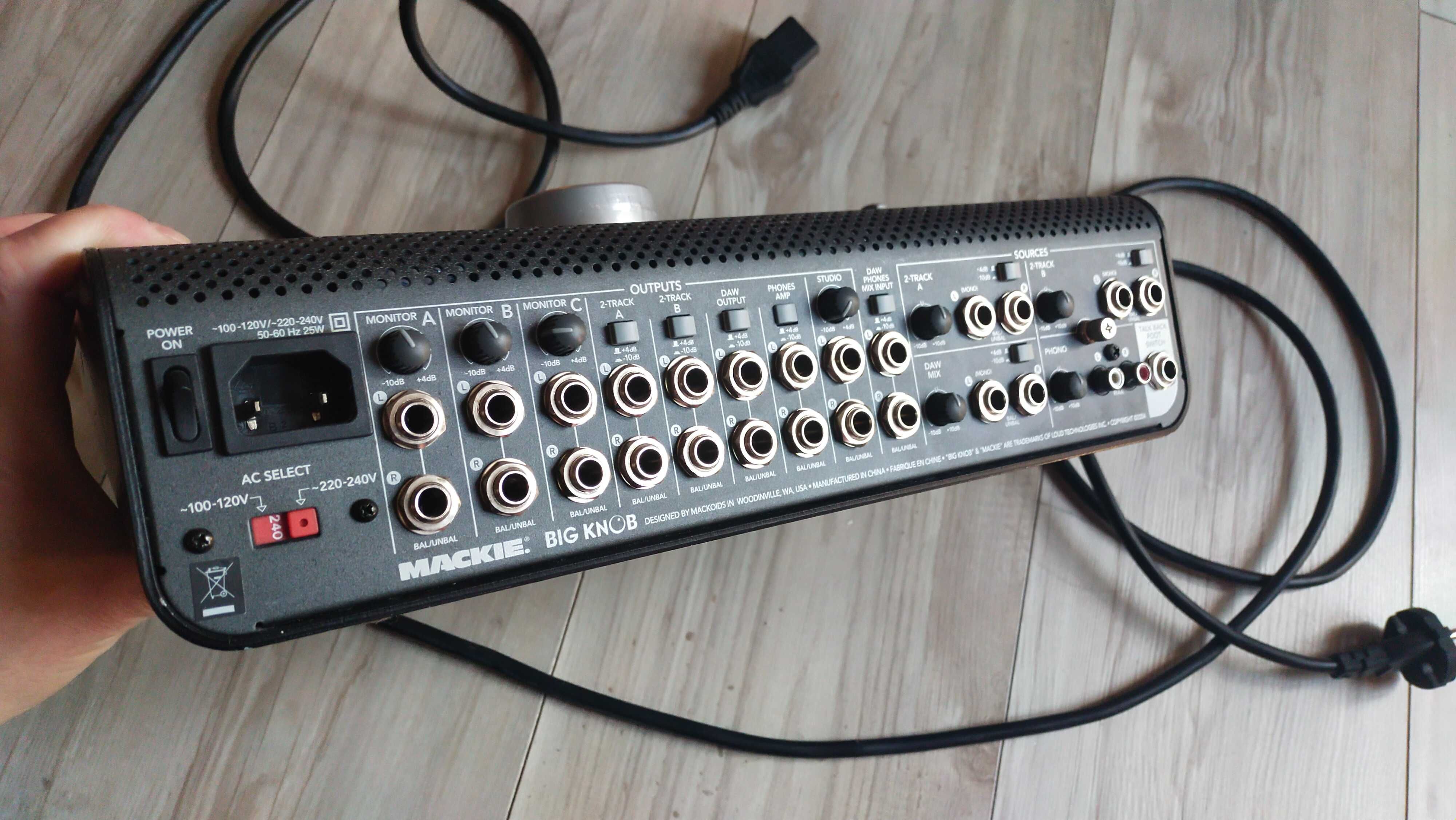 Mackie Big Knob, Studio Command System / używany