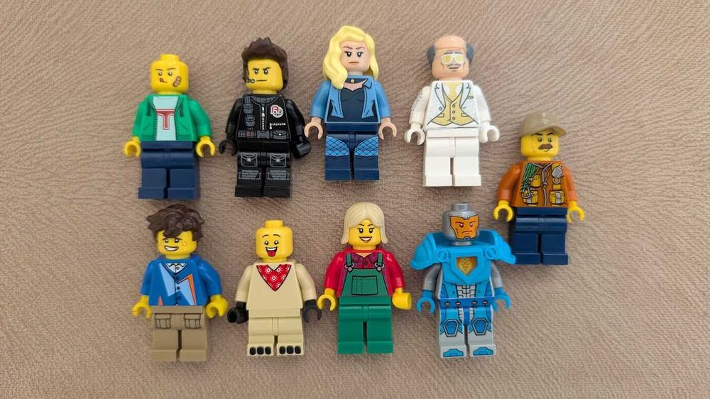 9 Minifiguras Lego Collectible