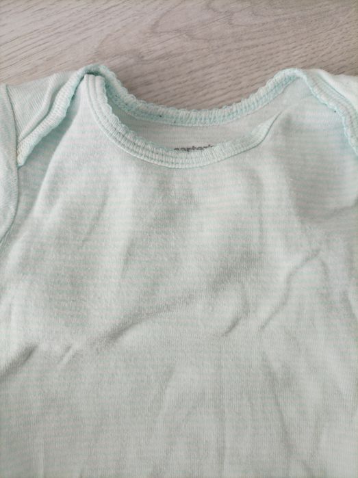 Body Carter's 6/12 miesięcy