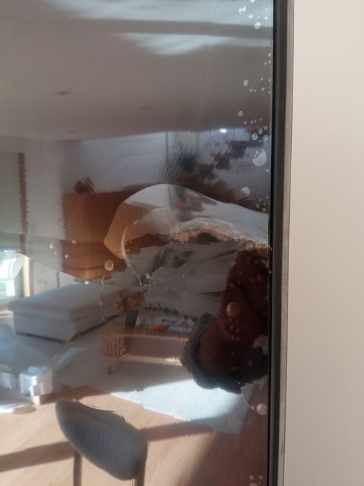 TV Samsung 65" Crystal UHD 65DU7105 ecrã partido