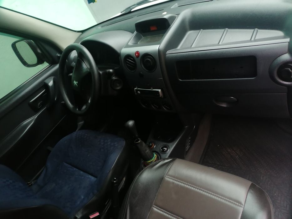 Пежо партнер. Вантажне.