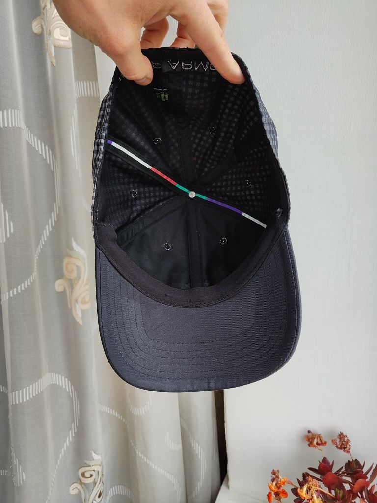 Кепка бейсболка Under Armour XL 59-61 оригінал легка кепка under armou